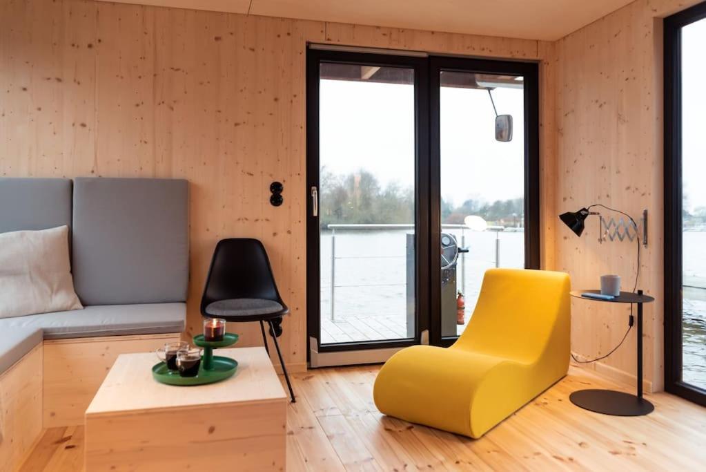 Hausboot Off Im Diamantgraben An Der Elbe Hotel Hamburg Kültér fotó